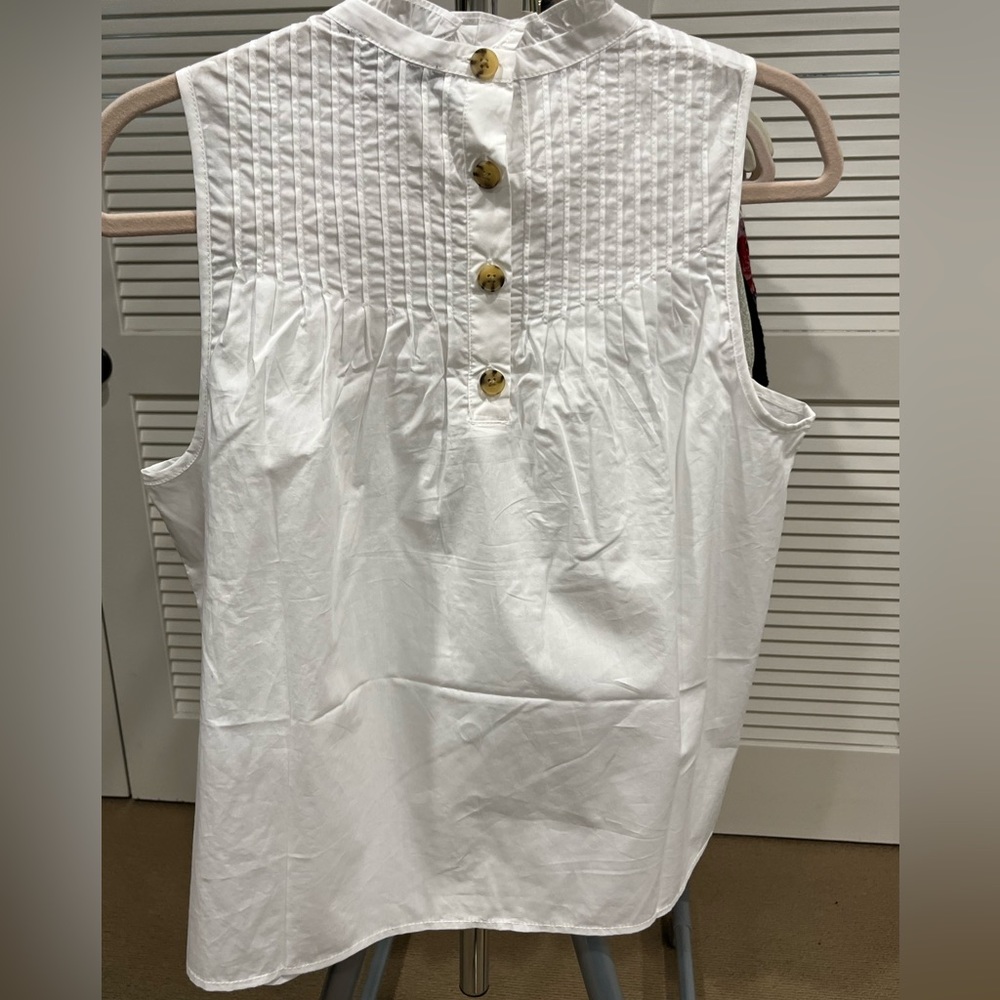 J. Crew Sleeveless Top with pin tucking - White- Size Medium . NWT